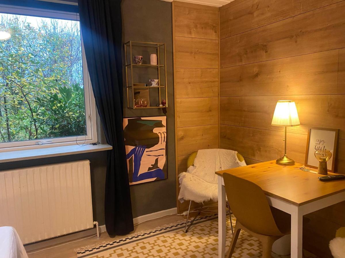 Tornby Guesthouse (Adults Only) 히르츠할즈 외부 사진